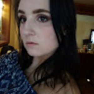 Meet your Posher, Cassie